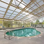 Best Western Plus Lafayette Hotel University Area